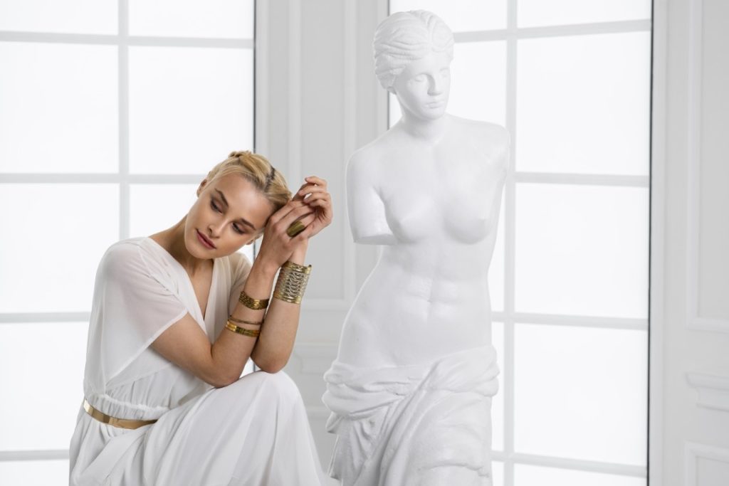 ¿Cómo se elige la proporción en una escultura humana